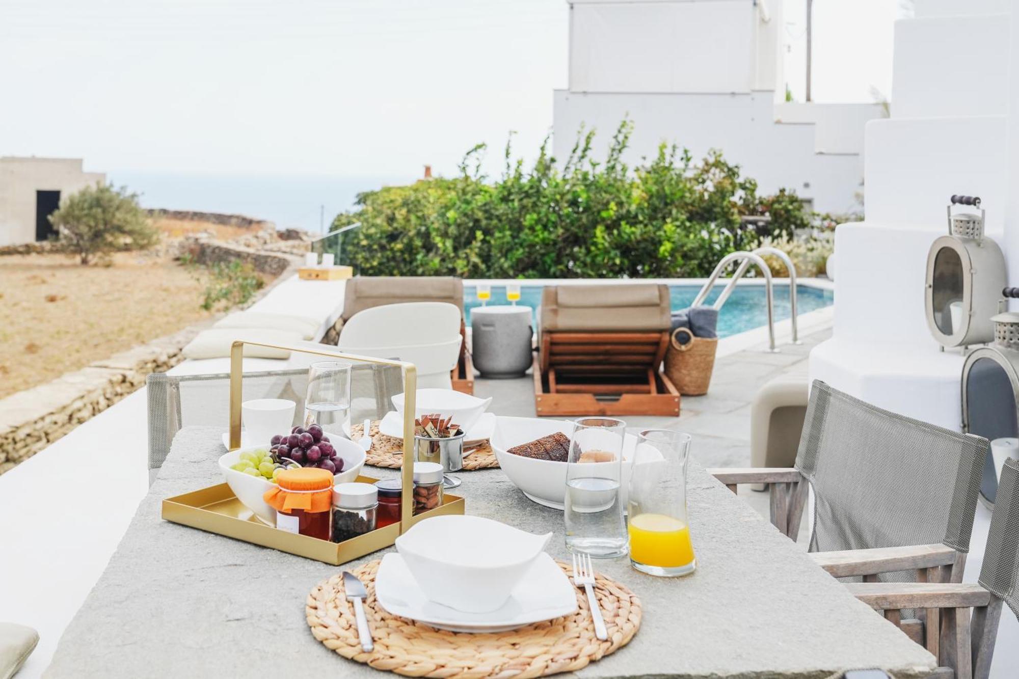 Villa Arades Sifnos With Private Pool Apollonía Exterior foto